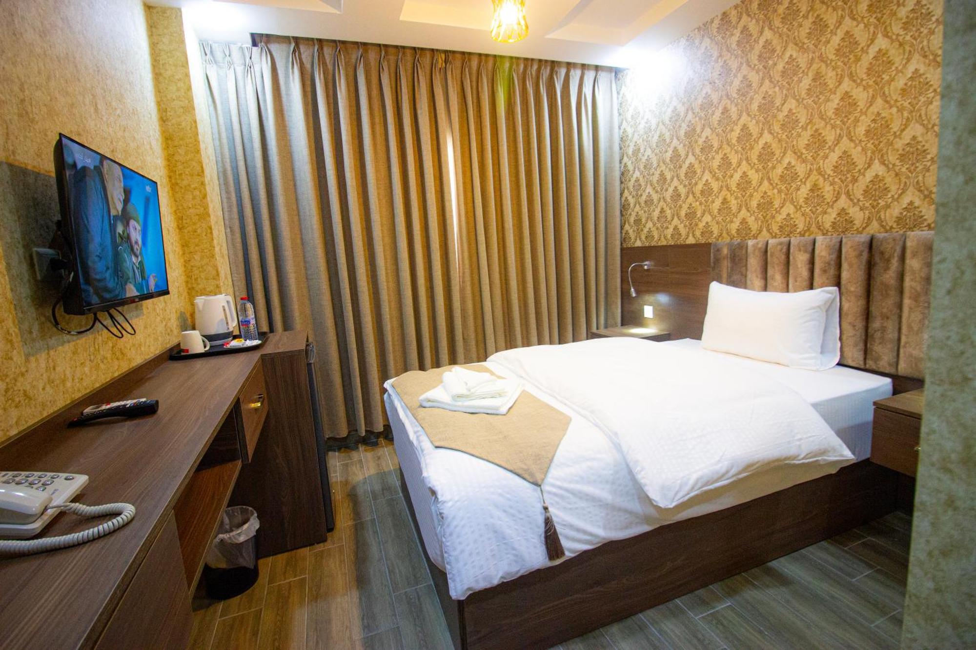 Beirut Hotel 2 New Amman Zewnętrze zdjęcie